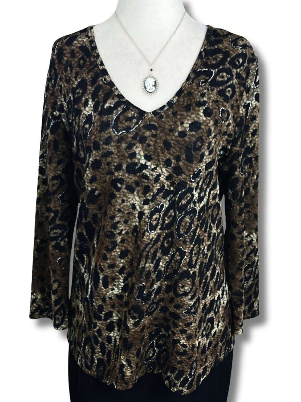 NYGARD Vintage leopard print lace v-neck 3/4th sleeve top Y2K MEDIUM LARGE shirt
